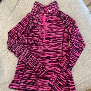 Ladies size small 3/4 zip Under Armour